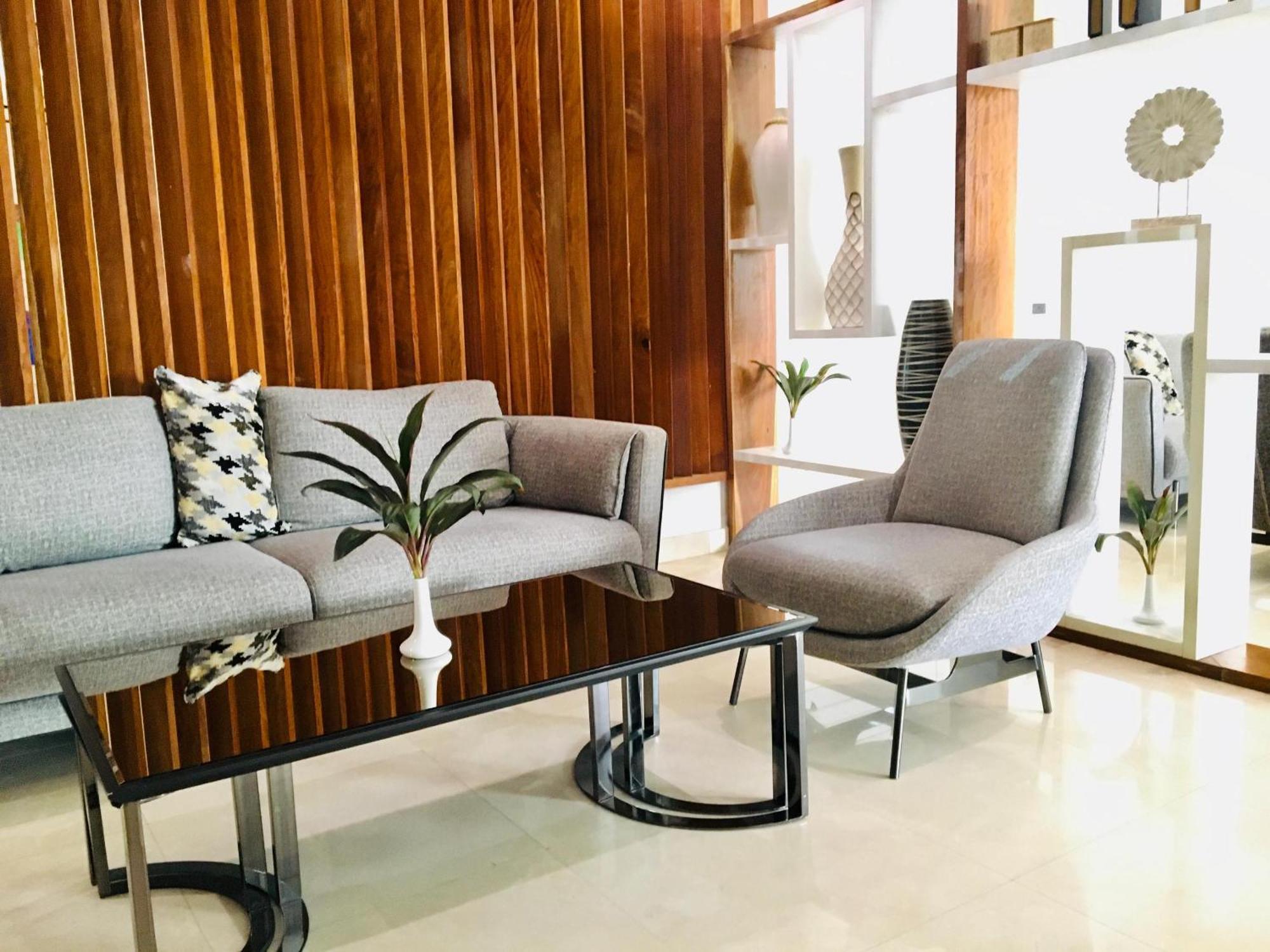 Summerset Continental Hotel Maitama By T E L E Hospitality Abuja Exteriör bild