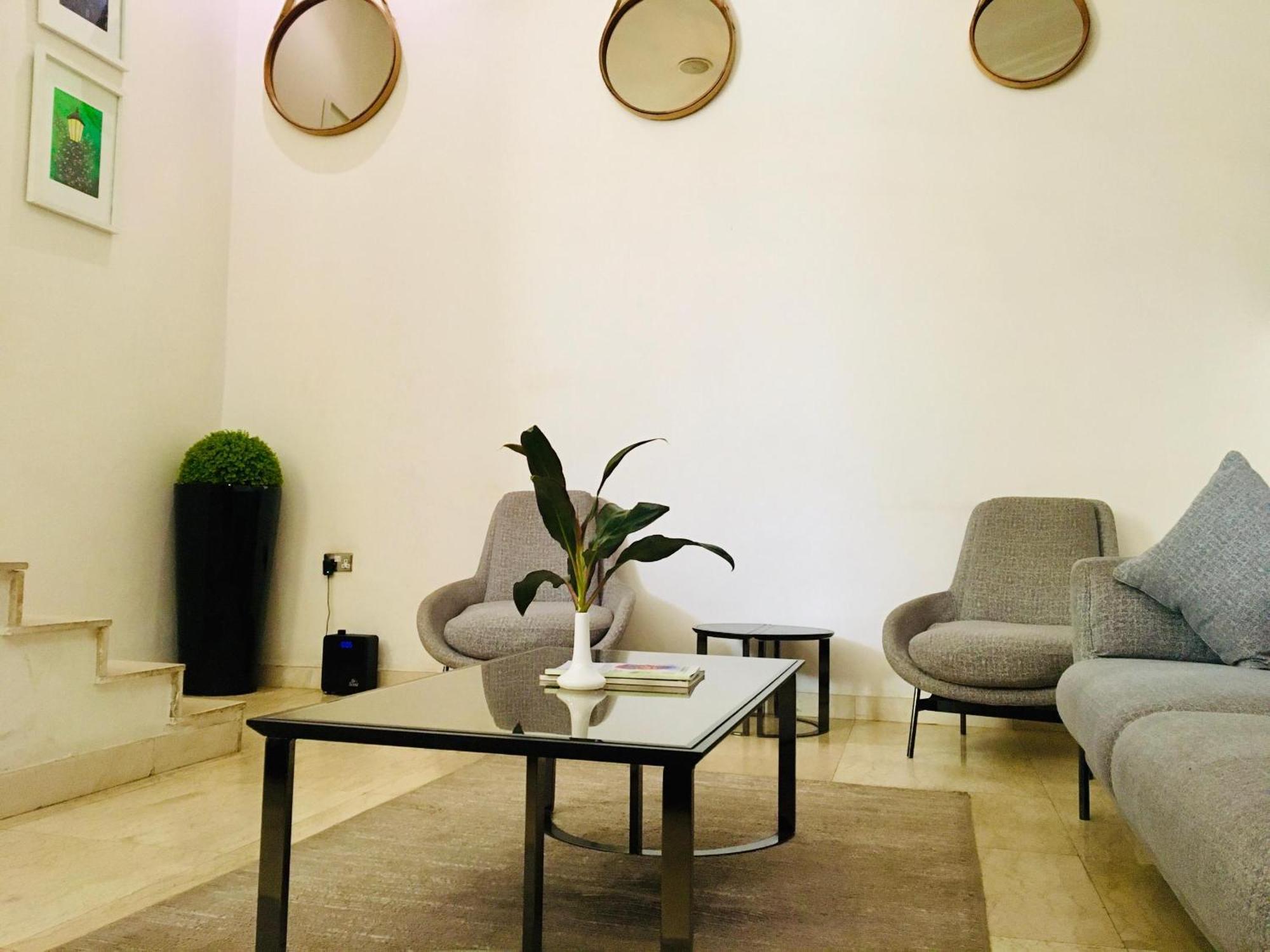 Summerset Continental Hotel Maitama By T E L E Hospitality Abuja Exteriör bild
